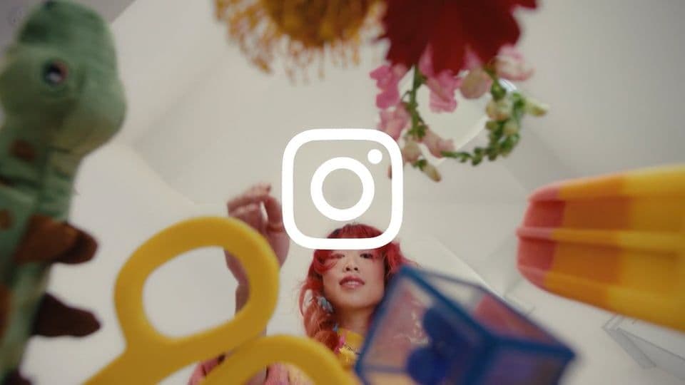 Instagram 